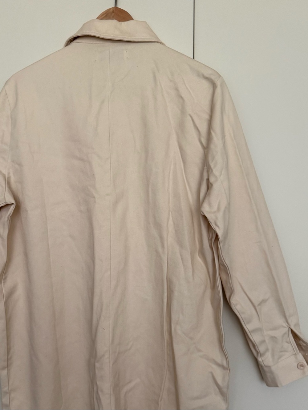 Red Sky Unisex Boilersuit in Creme NWOT
Size Medium
Heavy Cotton Jumpsuit - Picture 6 of 6
